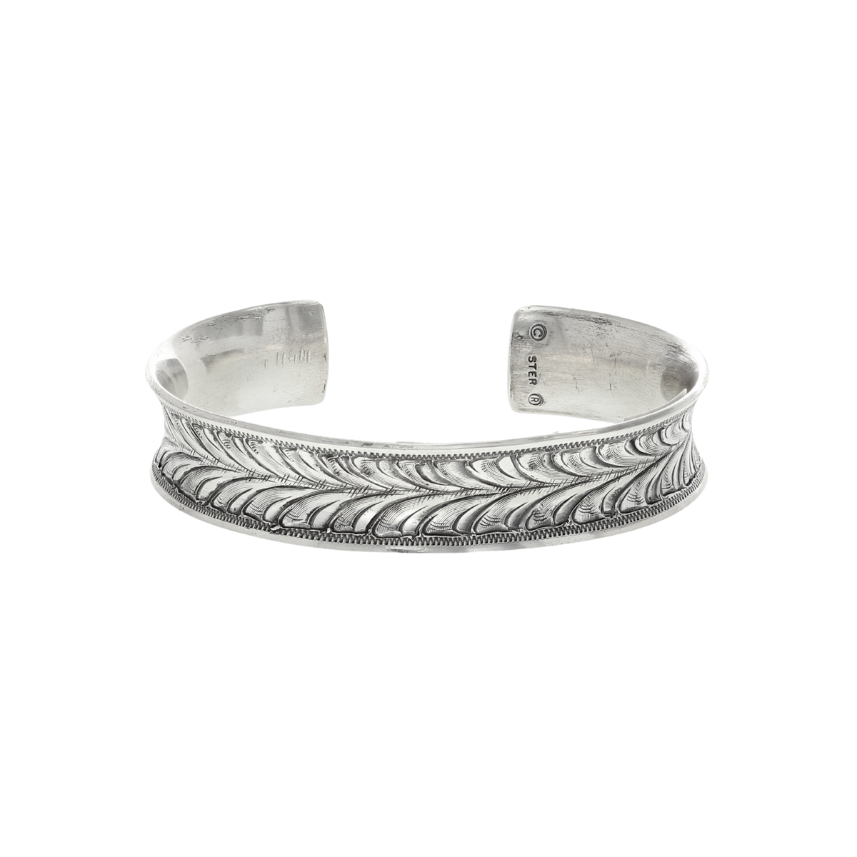 Bracelet 1904 Inverted Dome Double Leaf Engraved