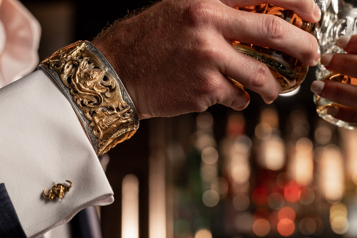 Cufflinks 2028 Yellow Gold Cape Buffalo