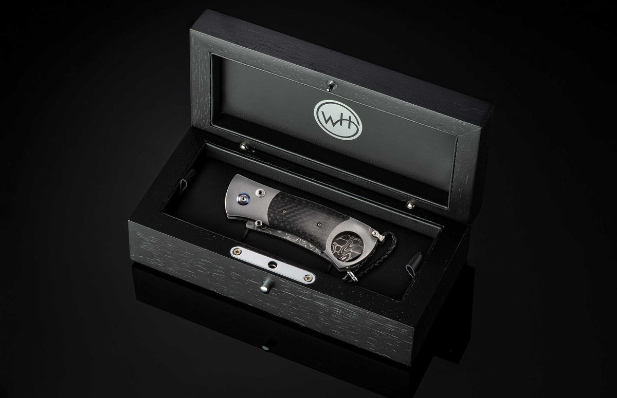 'Techno' CG1 Titanium Cigar Cutter with Carbon Fiber and Damascus Blade Limited Edition