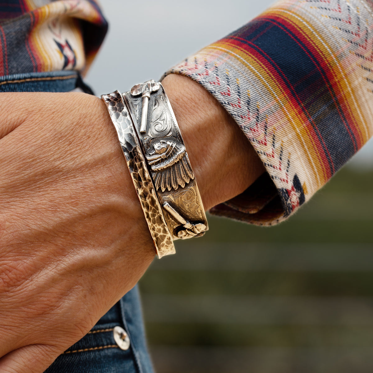 Bracelet 1808 Indian &amp; Tomahawk Cuff Bracelet